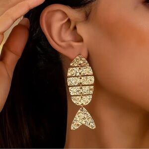 NEW✨Sardine Gold Fishbone Earrings